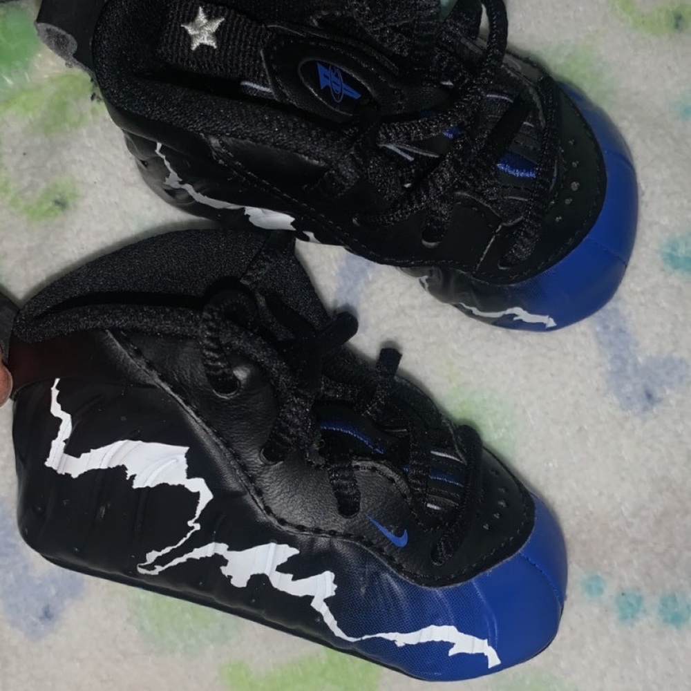 Nike foams